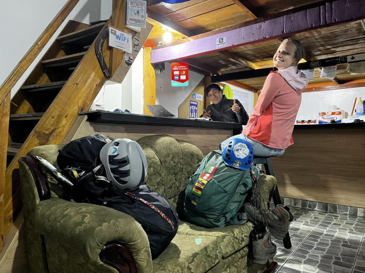 Andes Hostel 와라스 외부 사진