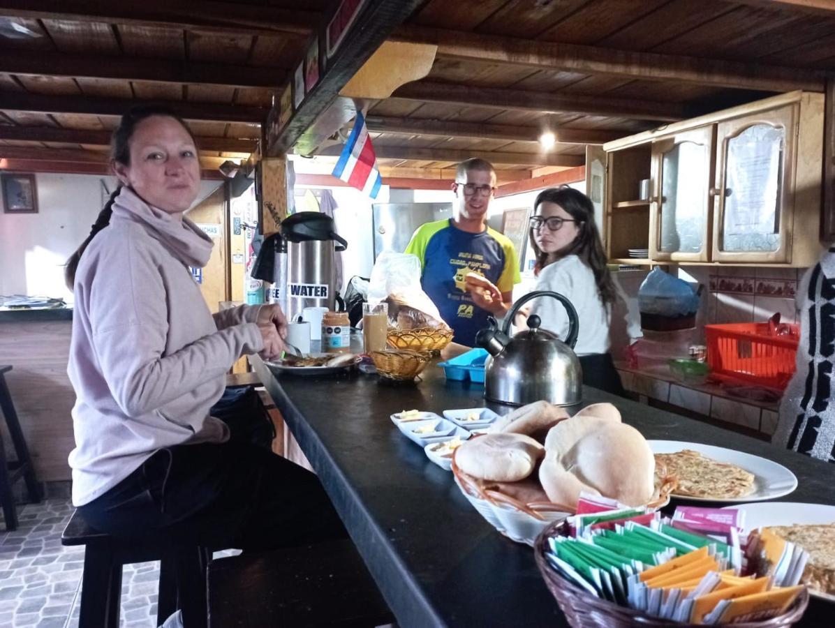 Andes Hostel 와라스 외부 사진