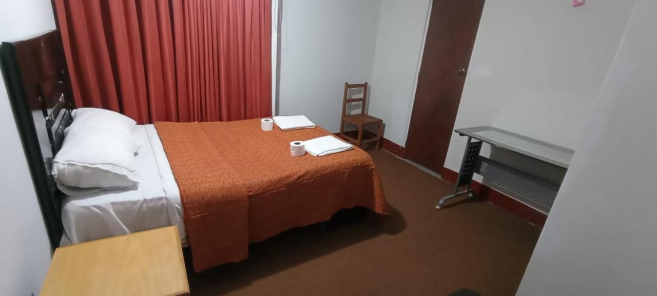 Andes Hostel 와라스 외부 사진