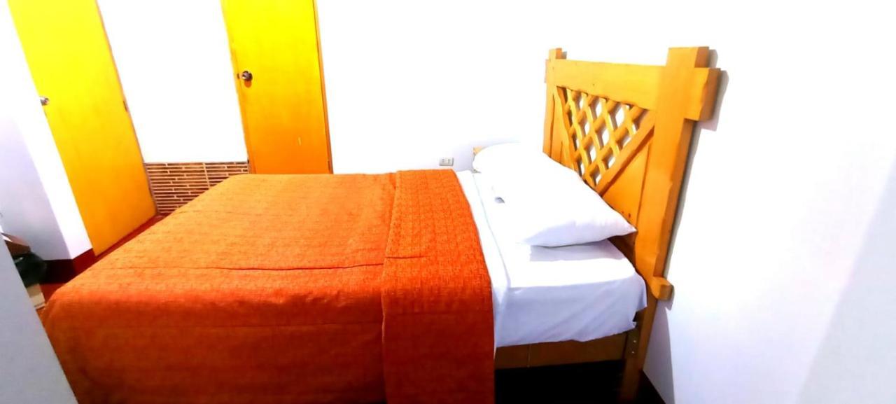 Andes Hostel 와라스 외부 사진
